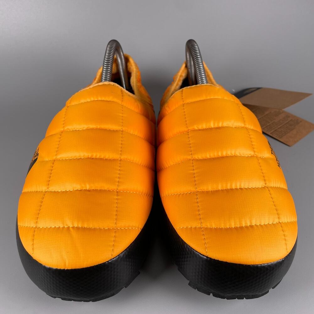 The North Face ThermoBall Mule V Mens 9 Yellow Traction Slipper Fuzzy Puffer NEW - Picture 2 of 9